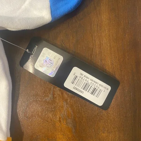 Men's New Era Los Angeles Chargers Hooded Sweatshirt - Picture 5 of 5